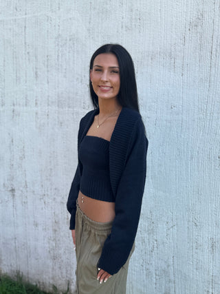 It Girl Shrug