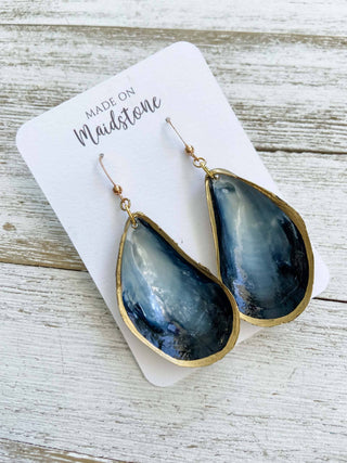 Mussel Shell Earrings