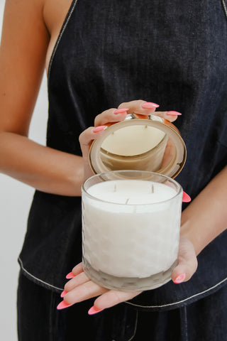 Renew Boutique Coastal Kiss 16oz Candle