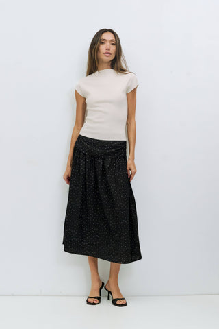 The Lori Top | Sleeveless Boat Neck Knit Top
